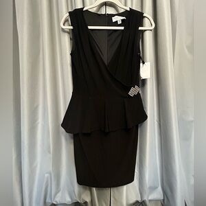 30% off w ♥️ Jackie Jon New York wedding guest date evening formal dress black